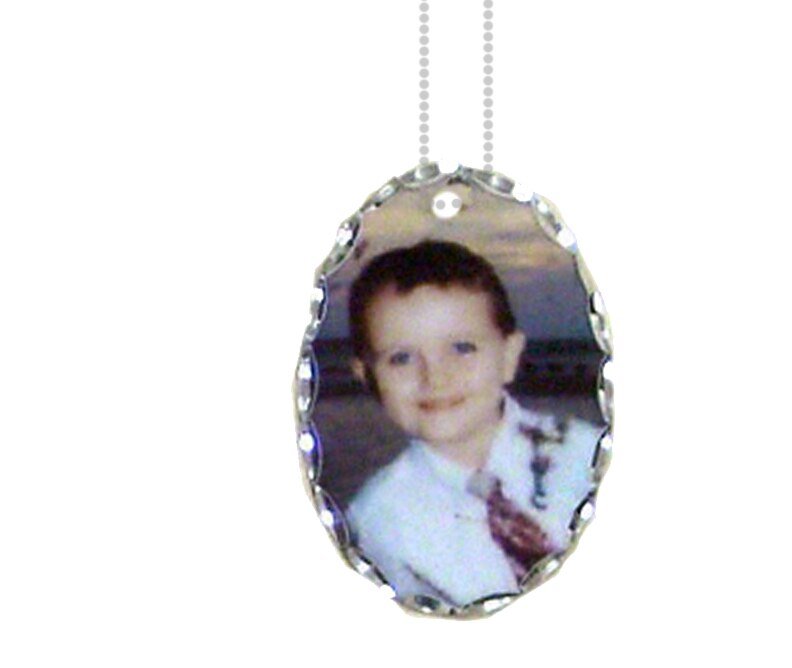 Personalized Oval Charm Florentine Edge In Loving Memory Photo Pendant - The Funeral Program Site