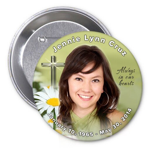 White Daisy Memorial Button Pin (Pack of 10) - The Funeral Program Site